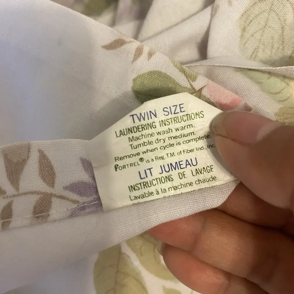VTG Cotton Blend Twin Size Flat Sheet Floral Cottagecore Home Collection 80x90”